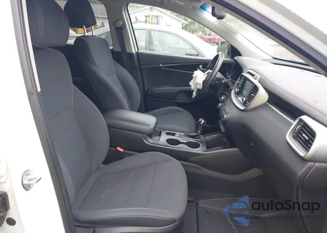 2018 Kia Sorento 2.4L Lx z USA, uszkodzony, nr VIN 5XYPGDA36JG397252